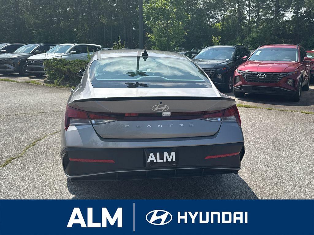 new 2025 Hyundai Elantra car, priced at $21,996
