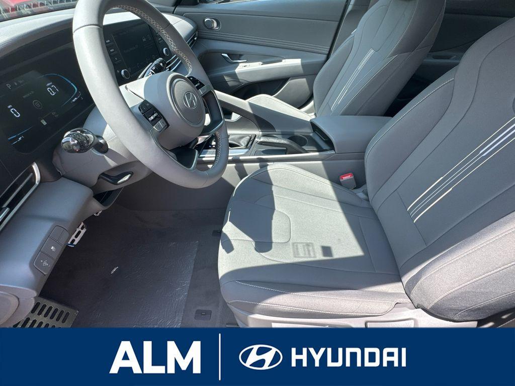 new 2025 Hyundai Elantra car, priced at $21,996