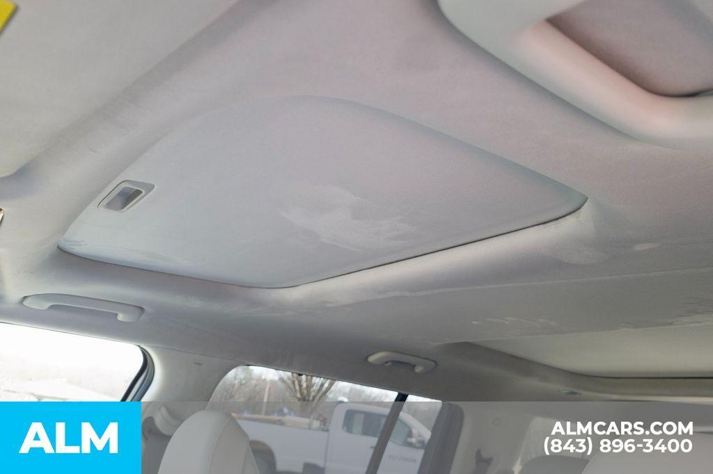 used 2025 Hyundai Santa Fe car, priced at $45,920