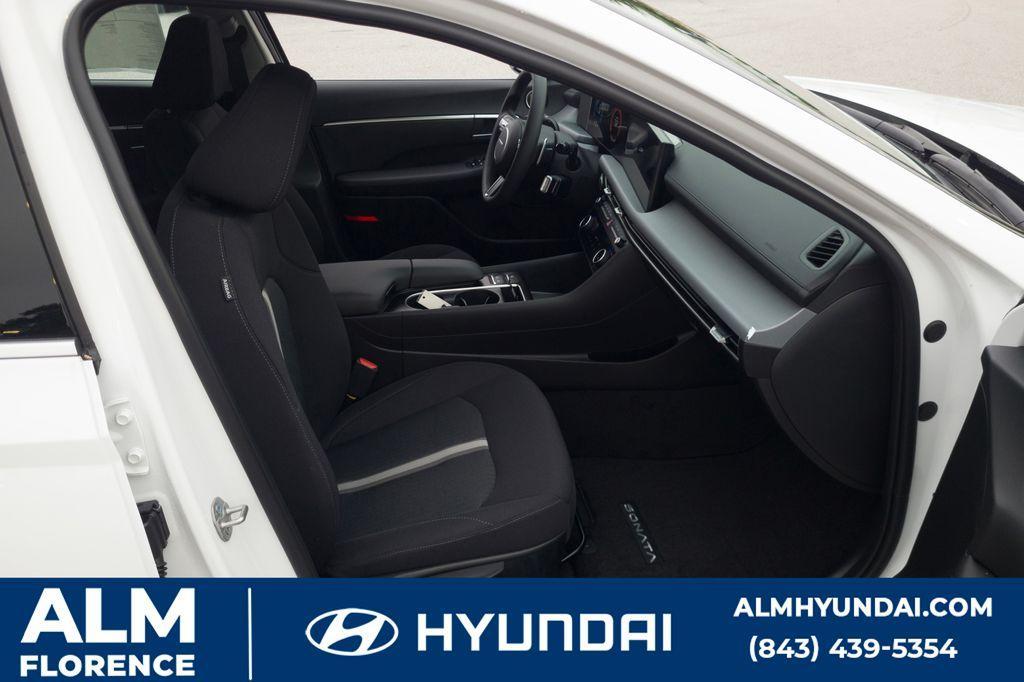 new 2025 Hyundai Sonata car, priced at $28,995