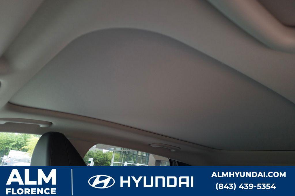 new 2025 Hyundai Tucson Hybrid car, priced at $35,895