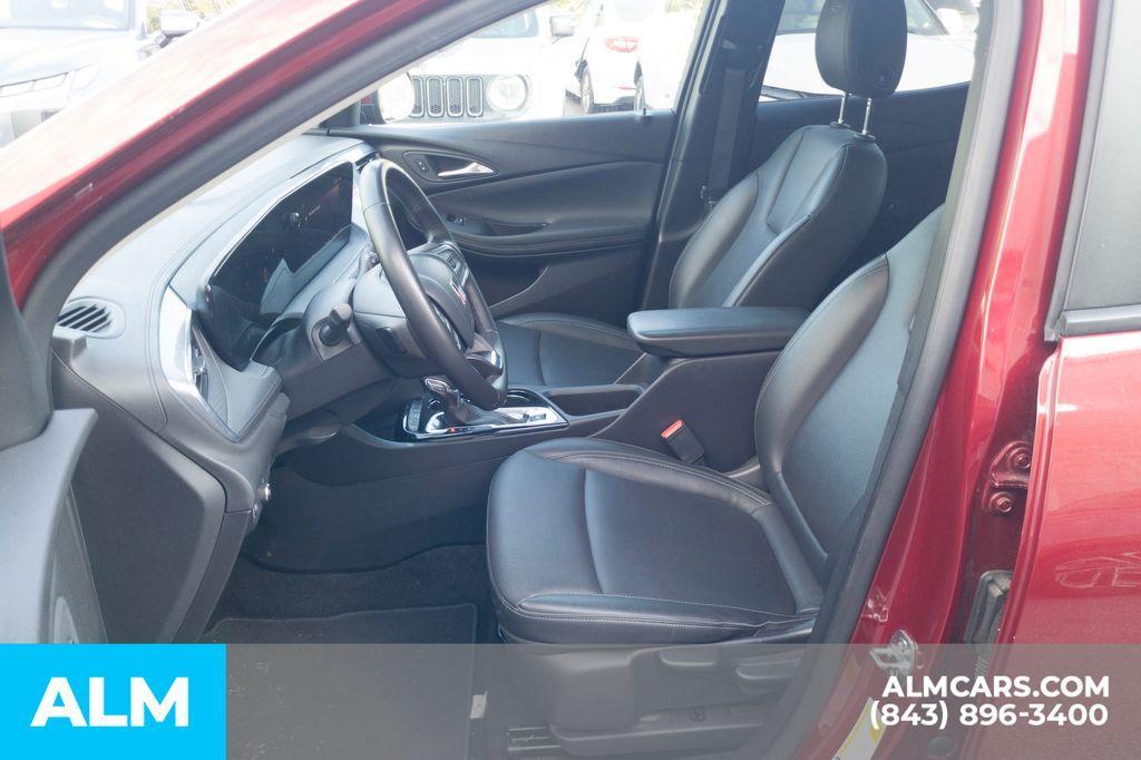 used 2024 Buick Encore GX car, priced at $21,920