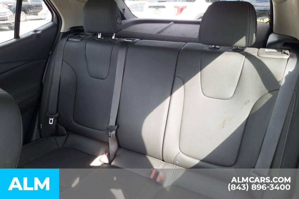 used 2024 Buick Encore GX car, priced at $21,420