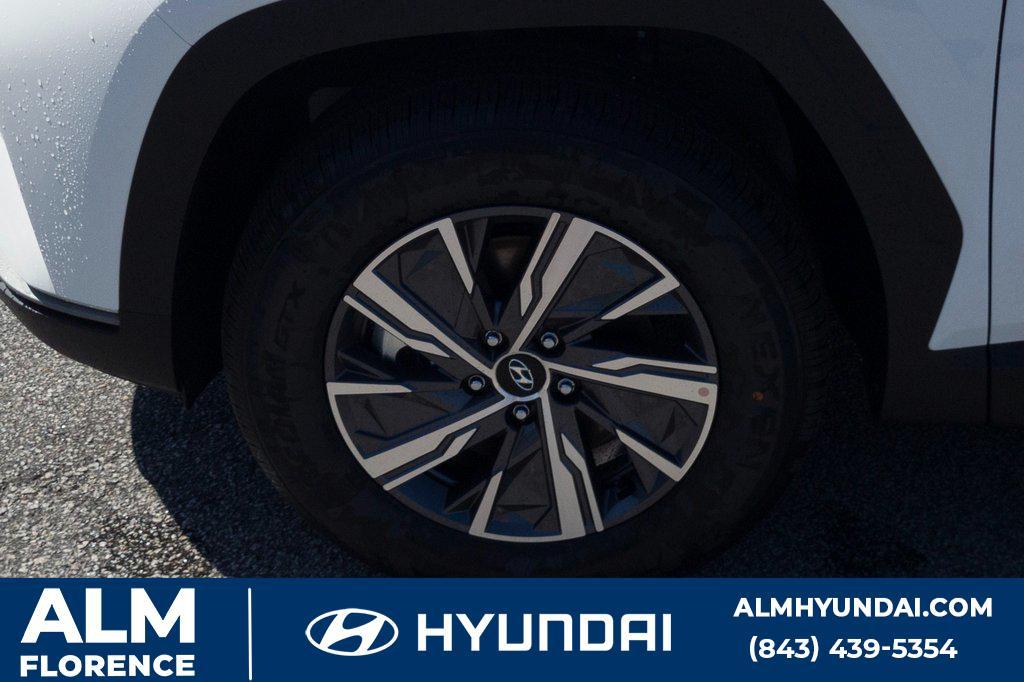 new 2024 Hyundai Tucson Hybrid car, priced at $30,595