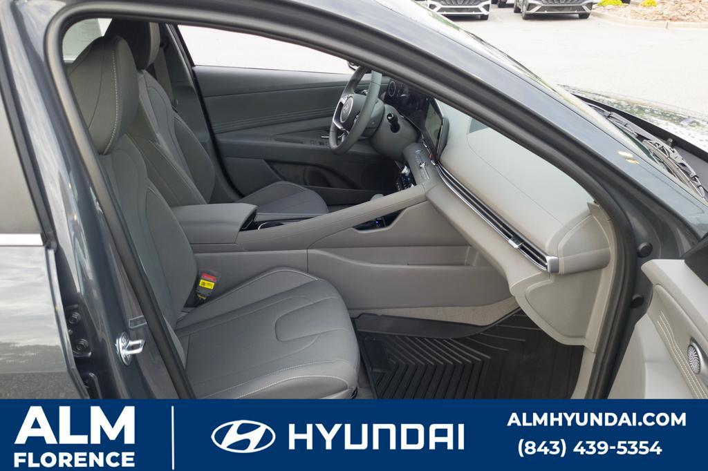 new 2024 Hyundai Elantra car, priced at $22,920