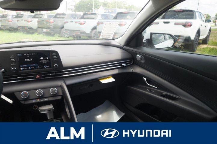 new 2025 Hyundai Elantra car, priced at $23,127