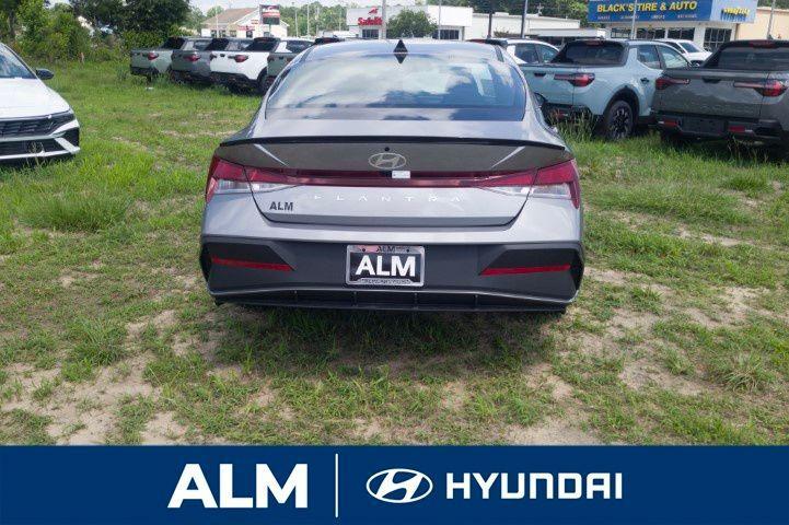 new 2025 Hyundai Elantra car, priced at $21,959