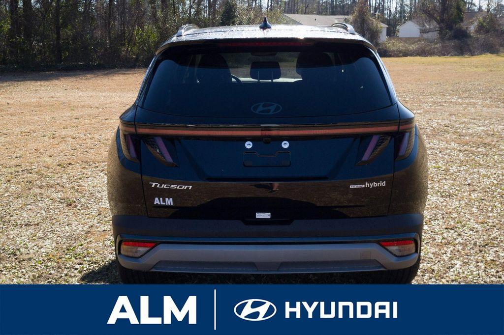 new 2025 Hyundai TUCSON Hybrid car, priced at $39,789