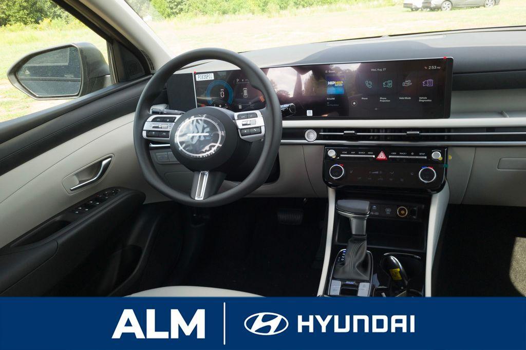 new 2026 Hyundai Tucson car, priced at $30,533
