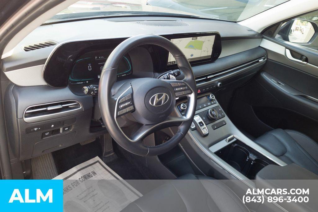 used 2024 Hyundai Palisade car, priced at $31,420