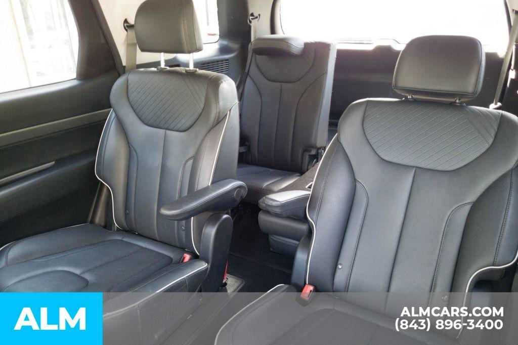 used 2024 Hyundai Palisade car, priced at $31,420