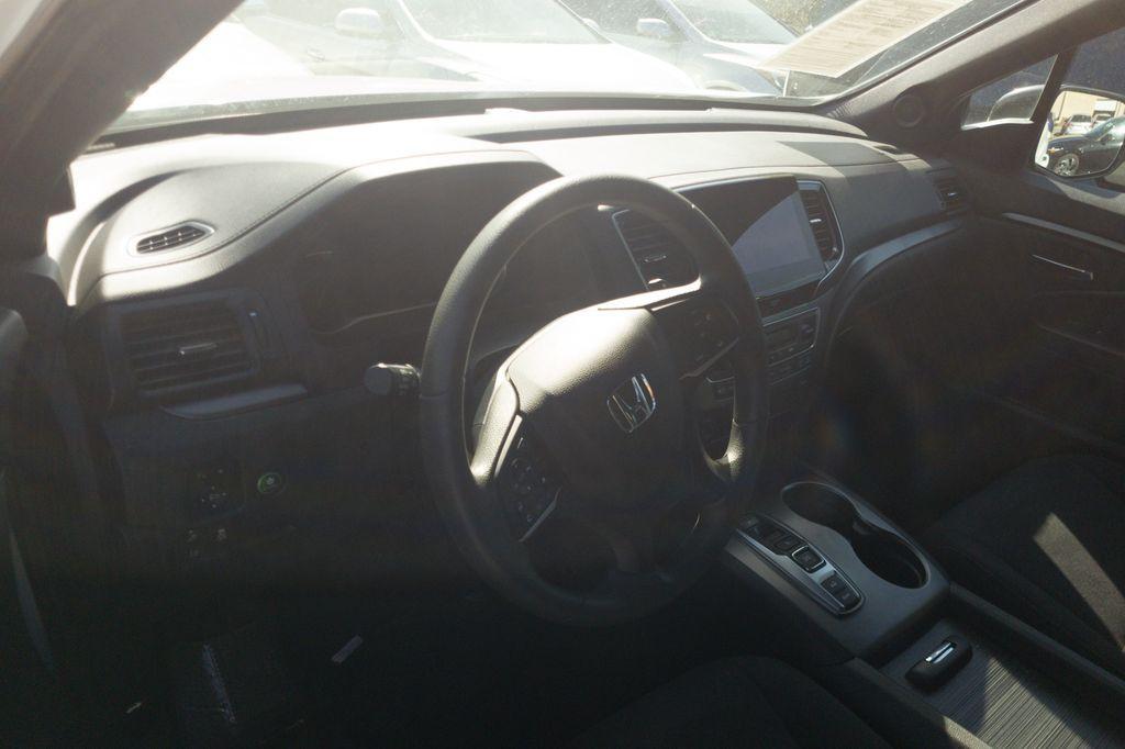 used 2022 Honda Pilot car, priced at $27,920