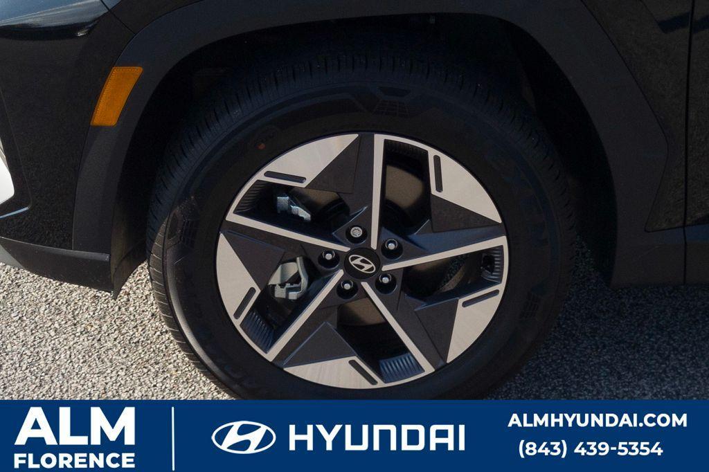 new 2025 Hyundai Tucson Hybrid car, priced at $35,995