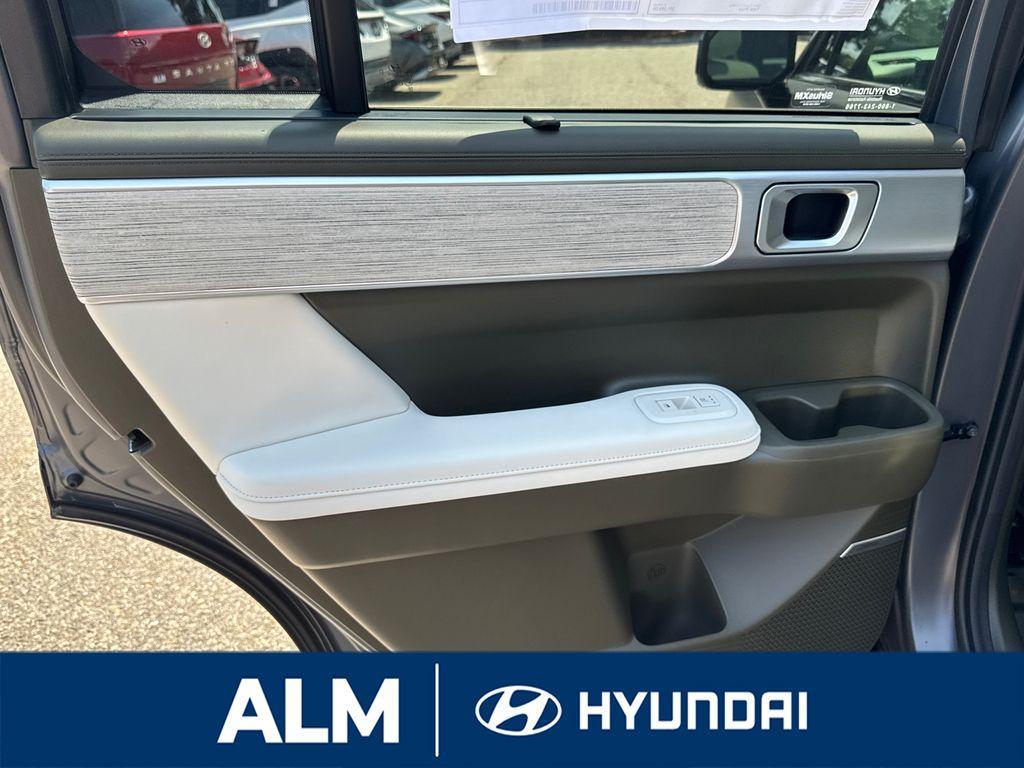 new 2025 Hyundai SANTA FE HEV car, priced at $41,995