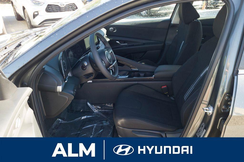 new 2025 Hyundai Elantra car, priced at $24,995