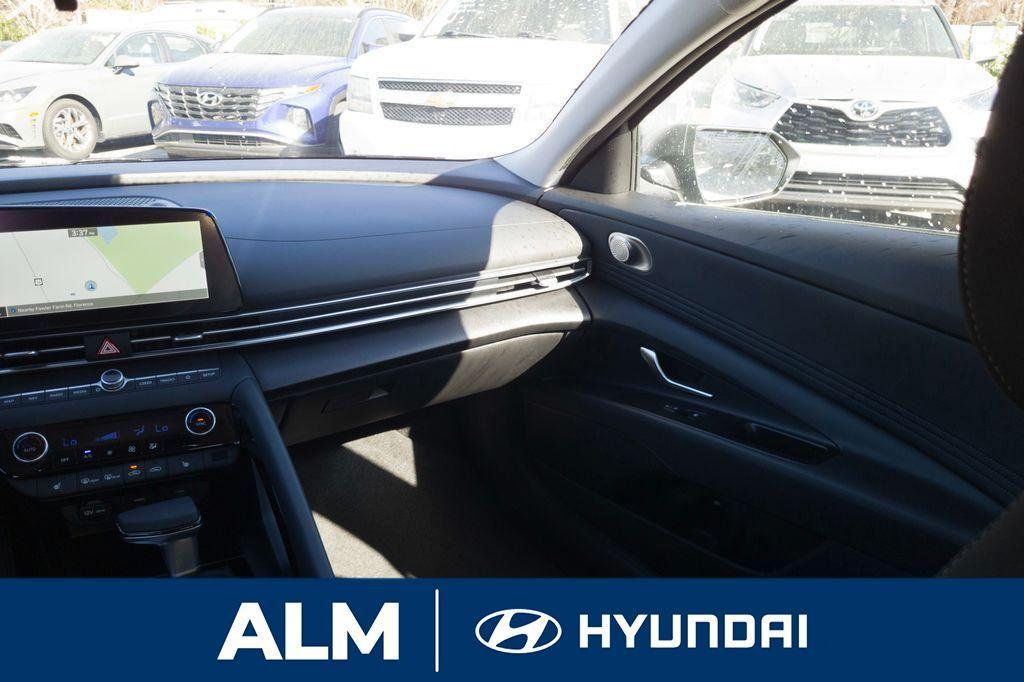 new 2025 Hyundai Elantra car, priced at $24,995