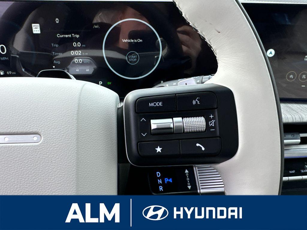 new 2025 Hyundai SANTA FE HEV car, priced at $42,995