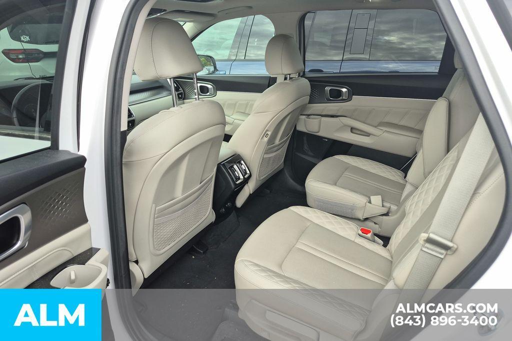 used 2021 Kia Sorento car, priced at $23,920