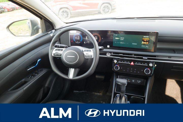 new 2026 Hyundai Tucson car, priced at $30,526