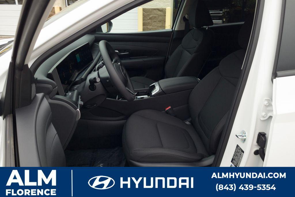 new 2025 Hyundai Tucson car, priced at $29,995