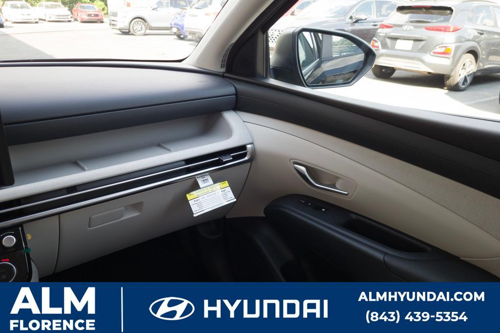 new 2025 Hyundai Tucson car, priced at $31,995