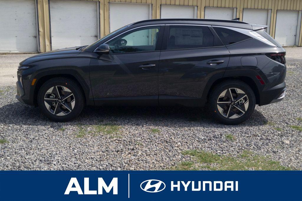 new 2025 Hyundai Tucson car, priced at $32,098