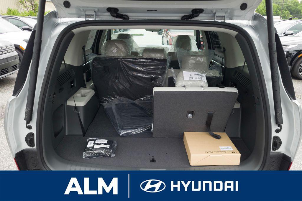 new 2025 Hyundai Santa Fe car, priced at $35,525