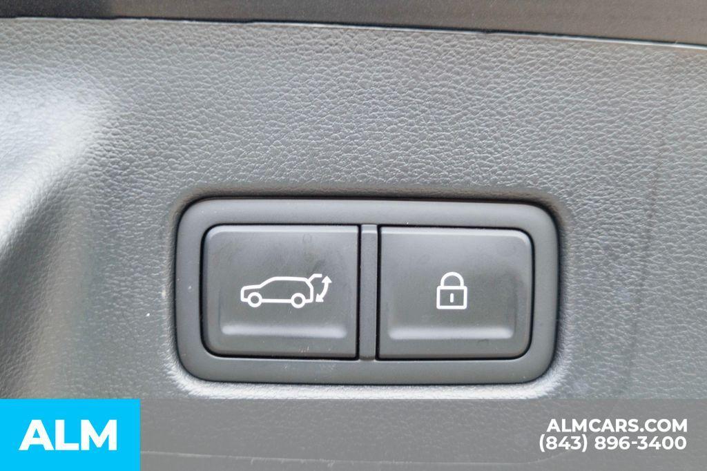 used 2024 Hyundai Santa Fe car, priced at $25,460