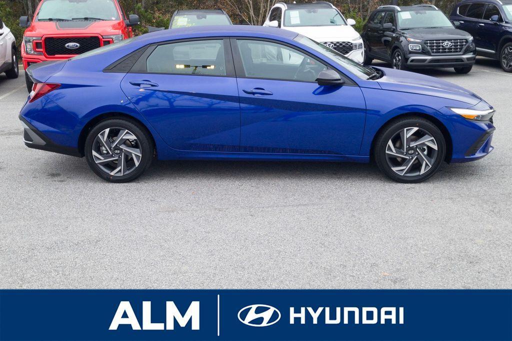 new 2025 Hyundai Elantra car, priced at $20,049