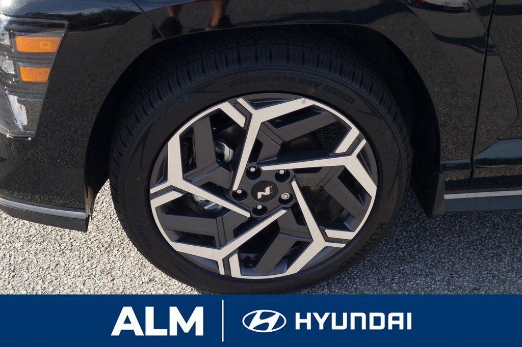 new 2025 Hyundai Kona car, priced at $26,995
