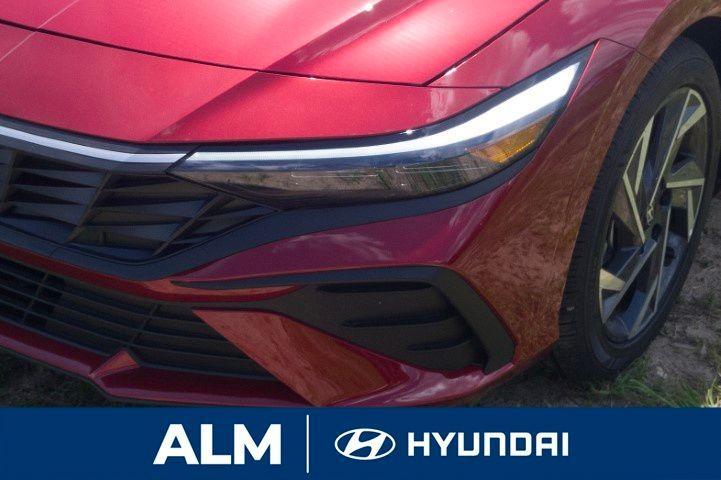 new 2025 Hyundai Elantra car, priced at $23,126