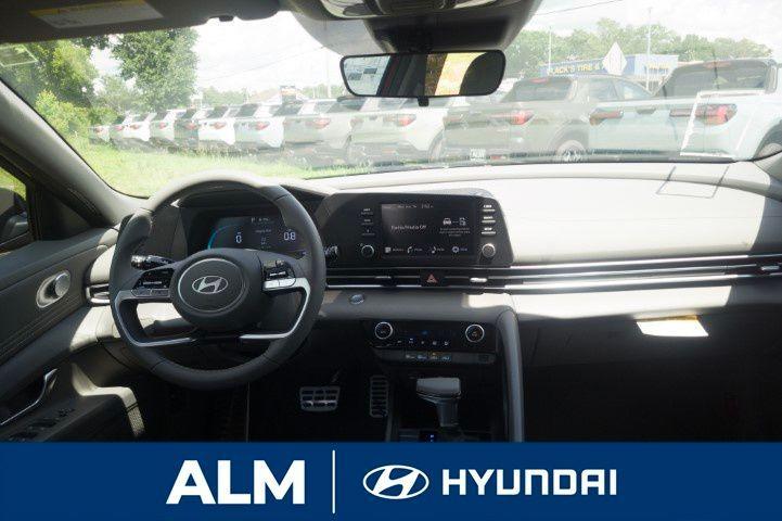 new 2025 Hyundai Elantra car, priced at $23,126