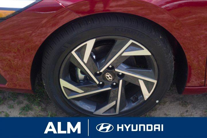 new 2025 Hyundai Elantra car, priced at $23,126