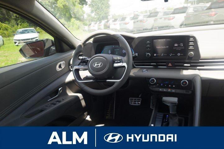 new 2025 Hyundai Elantra car, priced at $23,126
