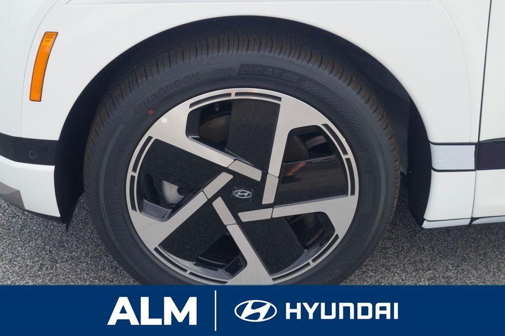new 2026 Hyundai IONIQ 9 car