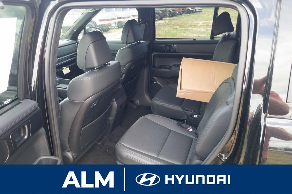 new 2025 Hyundai Santa Fe car, priced at $43,549