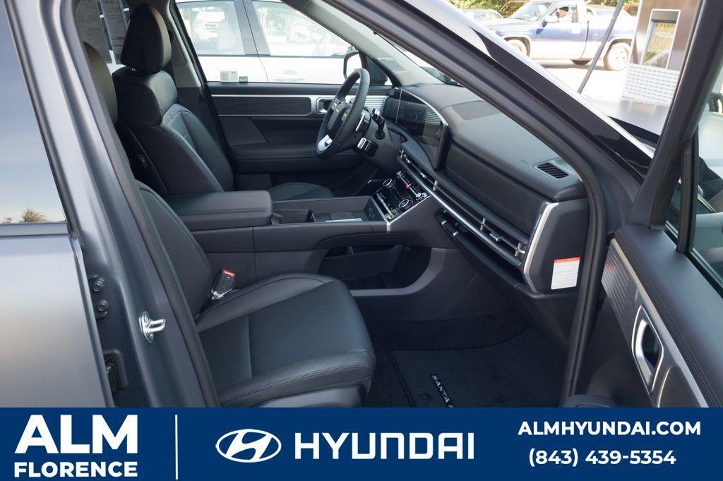 new 2025 Hyundai Santa Fe HEV car, priced at $44,995