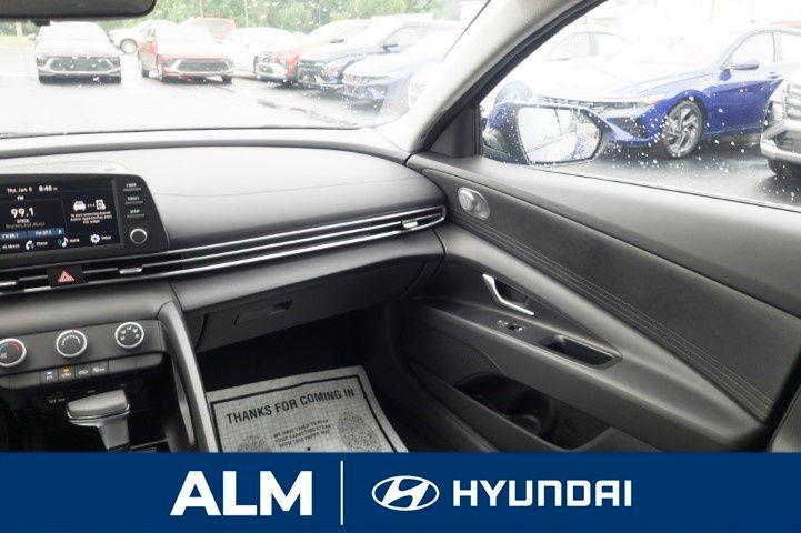 new 2025 Hyundai Elantra car, priced at $22,673