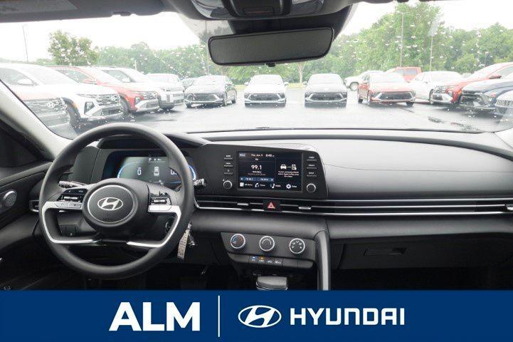new 2025 Hyundai Elantra car, priced at $22,673