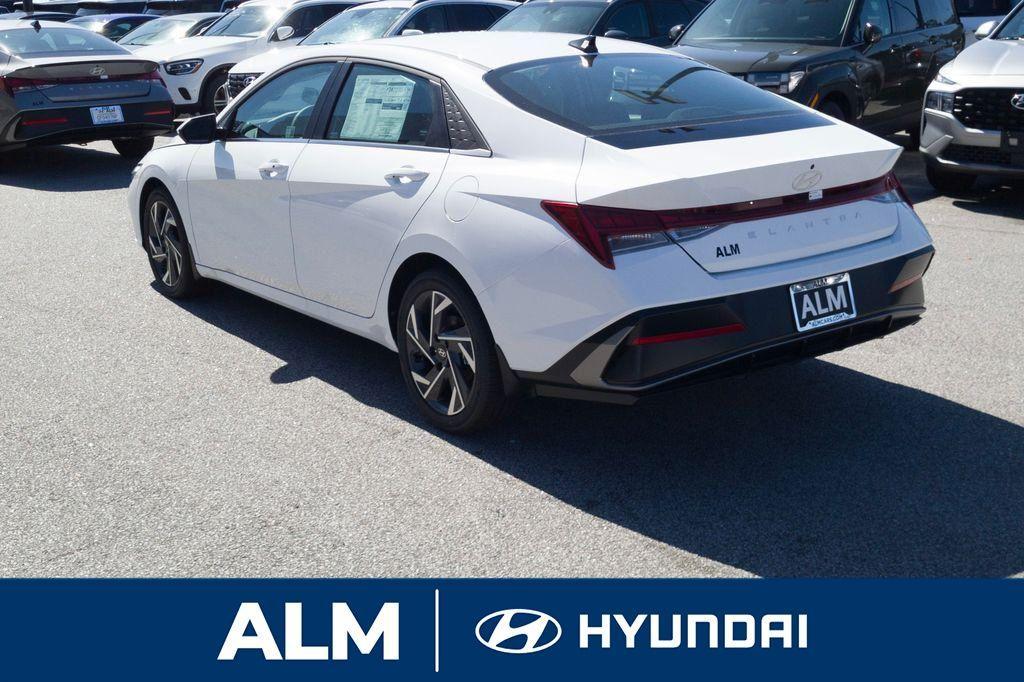 new 2025 Hyundai Elantra car, priced at $24,996