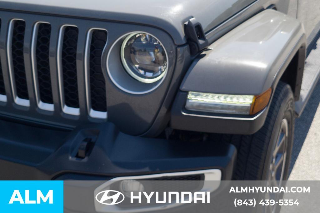 used 2023 Jeep Gladiator car, priced at $32,920