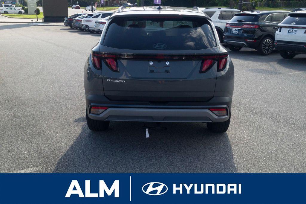 new 2025 Hyundai Tucson car, priced at $28,415