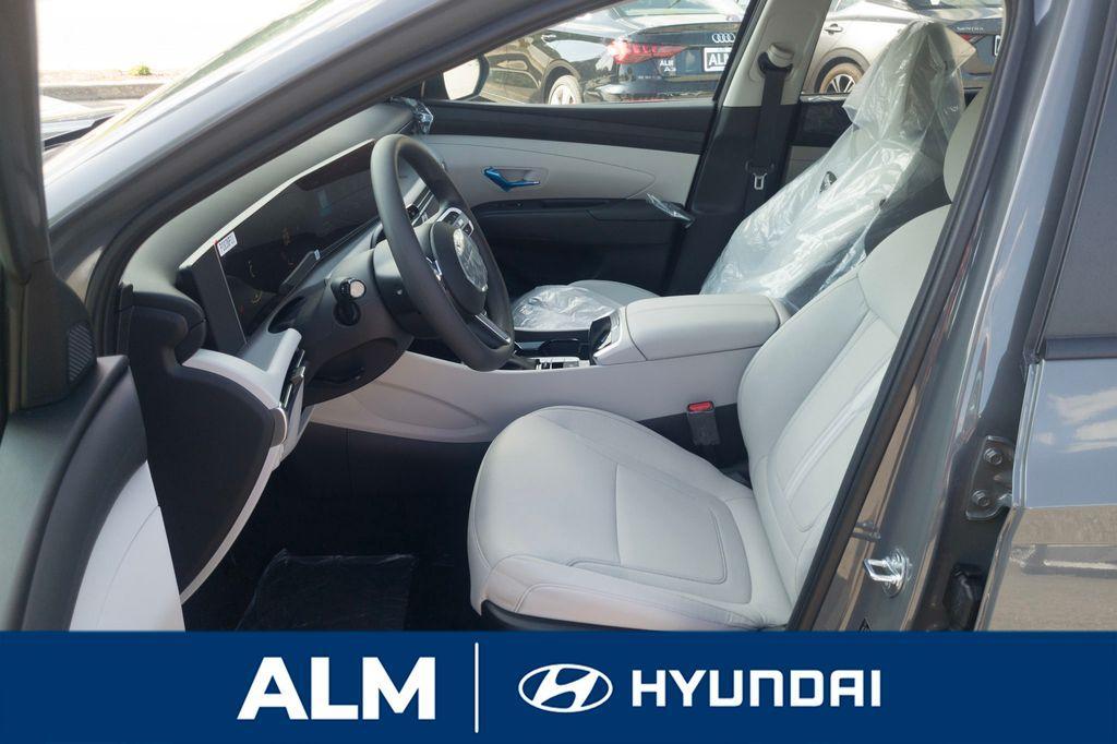 new 2025 Hyundai Tucson car, priced at $28,415