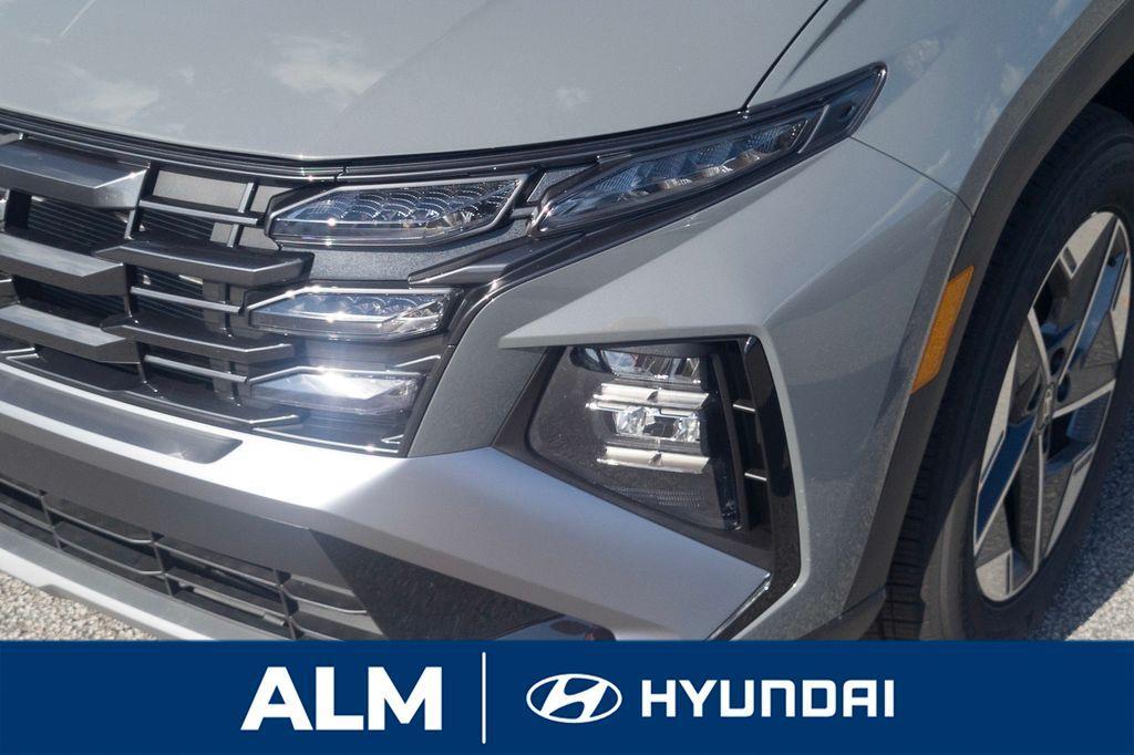 new 2025 Hyundai Tucson car, priced at $28,415