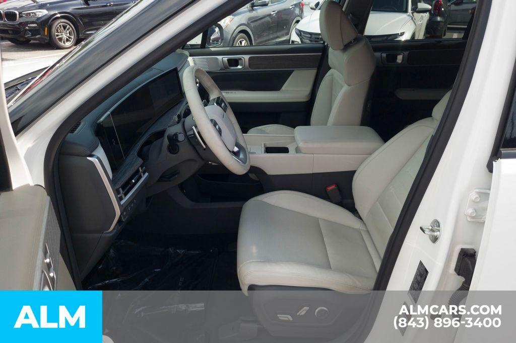 used 2024 Hyundai Santa Fe car, priced at $32,460