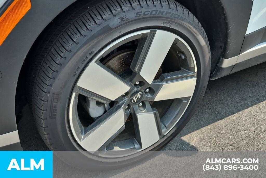 used 2024 Hyundai Santa Fe car, priced at $33,960