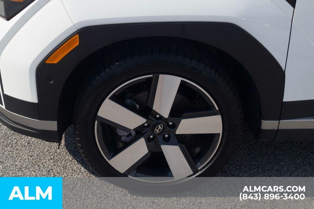used 2024 Hyundai Santa Fe car, priced at $32,460