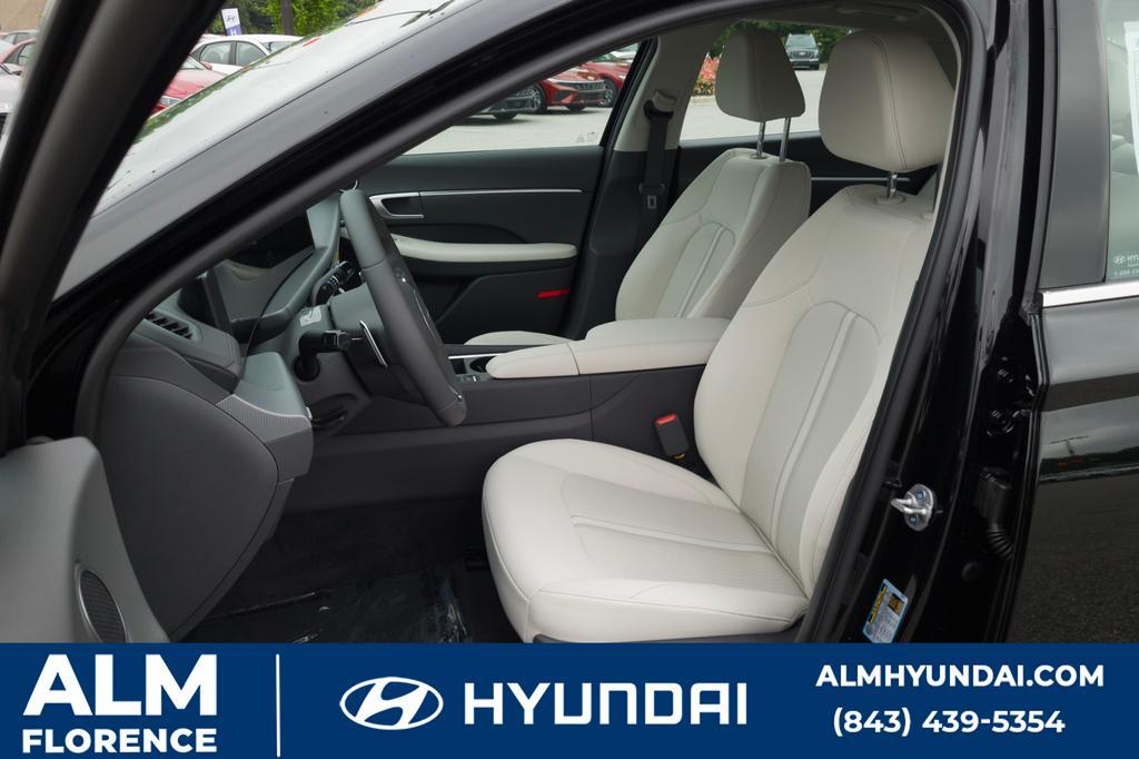 new 2024 Hyundai Sonata car, priced at $27,695