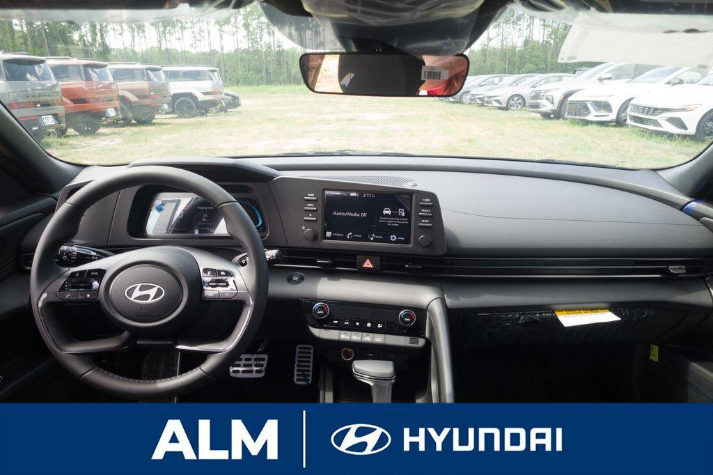 new 2025 Hyundai Elantra car, priced at $20,996