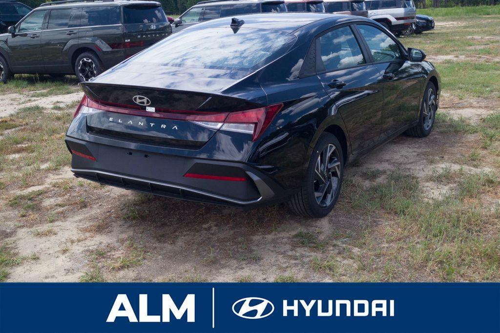 new 2025 Hyundai Elantra car, priced at $20,996